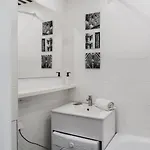 Concierge Wilanowska Apartmán *
